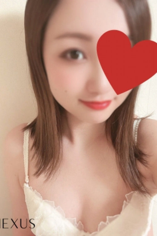 三島　ひかり